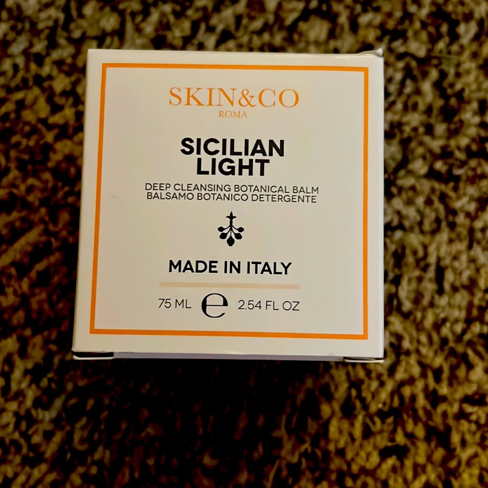 Skin & co makeup removing balm